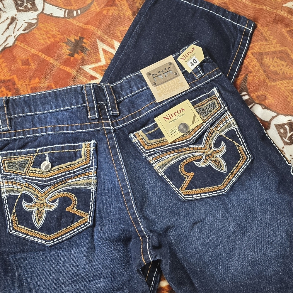 Cowboy Jeans with Embroidered Pockets Boot Cut